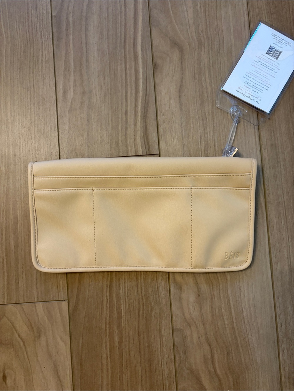 BEIS Matte Beige In Flight Organizer & BEIS Shiny Beige Passport/Luggage set - Picture 4 of 7